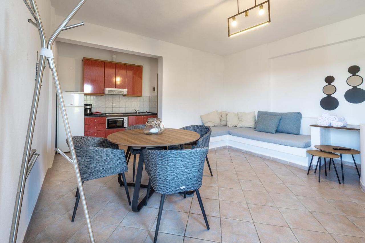 Xasteria Appartement Velika  Buitenkant foto