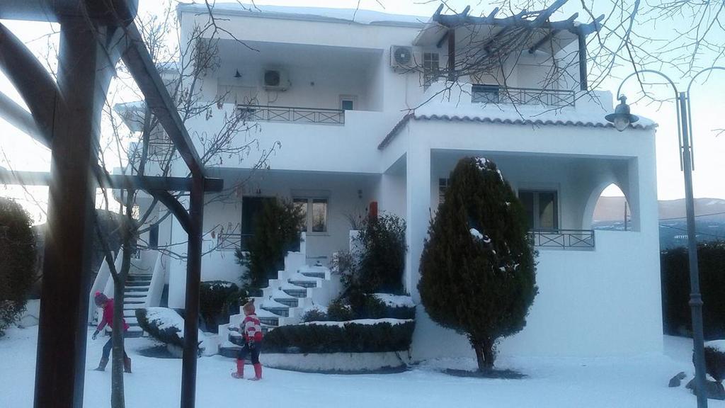 Xasteria Appartement Velika  Buitenkant foto
